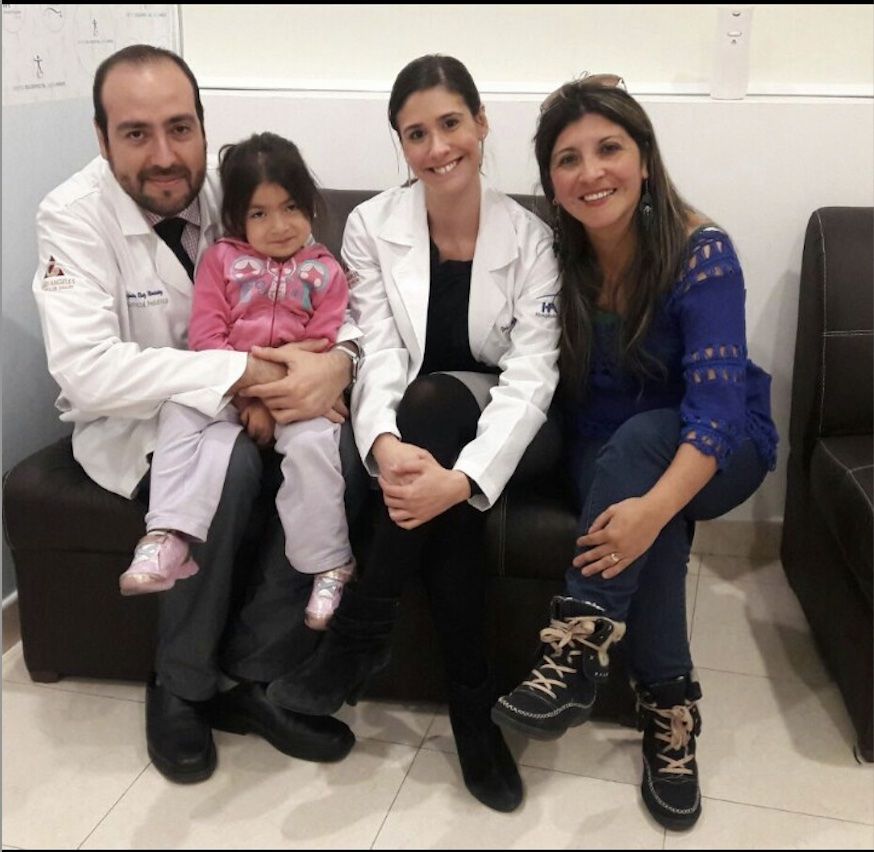 Testimonio de niña con cloaca